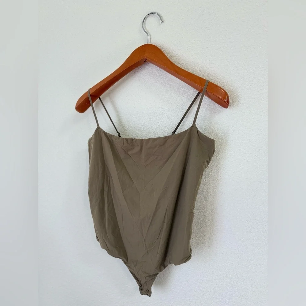 SKIMS Olive Green Fits Everybody Stretch-Woven Bodysuit Women’s Size 3X